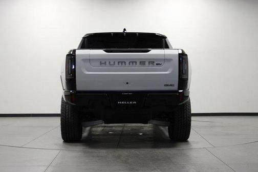 Interstellar White 2025 GMC HUMMER EV Pickup 3X