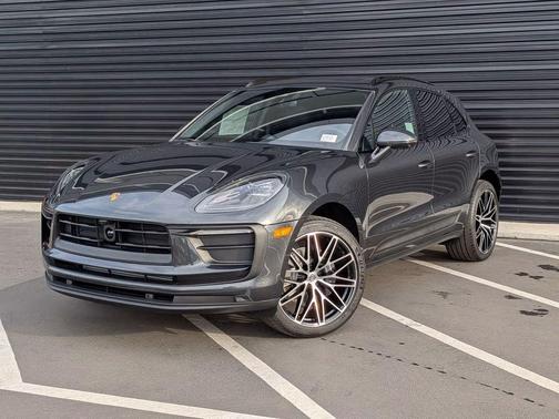 2026 Porsche Macan Macan
