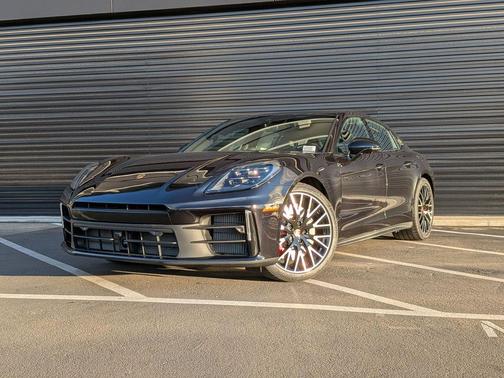 2026 Porsche Panamera 4S E-Hybrid