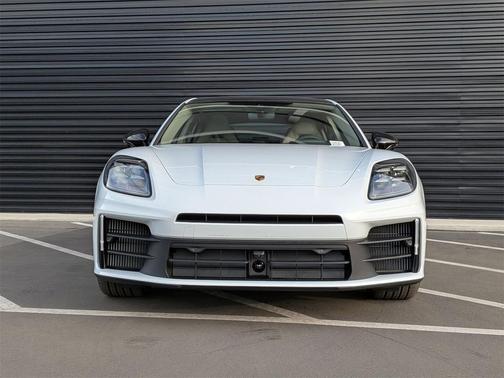 2026 Porsche Panamera 