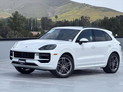 2025 Porsche Cayenne Base
