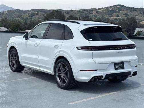 2025 Porsche Cayenne