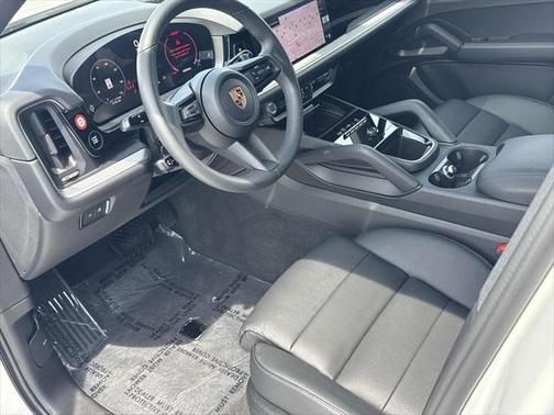 2025 Porsche Cayenne