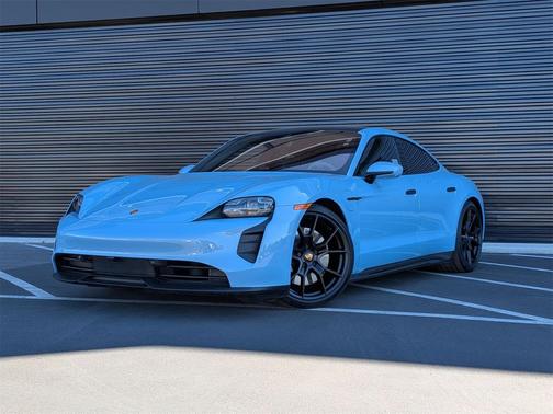 2023 Porsche Taycan GTS