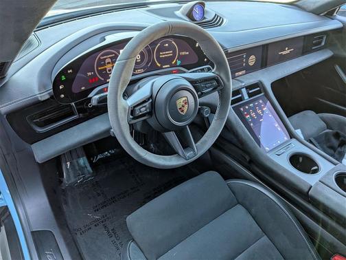 2023 Porsche Taycan GTS