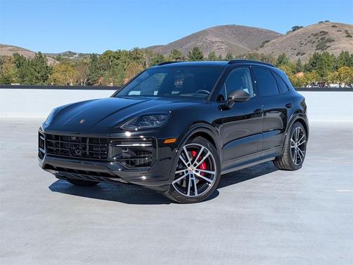 2026 Porsche Cayenne GTS