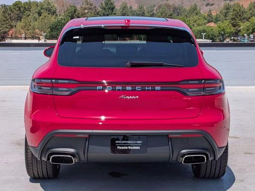 2025 Porsche Macan Macan