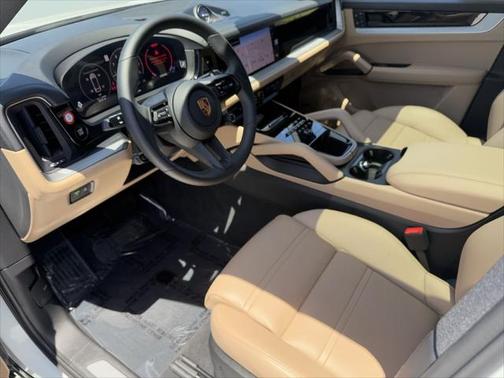 2025 Porsche Cayenne