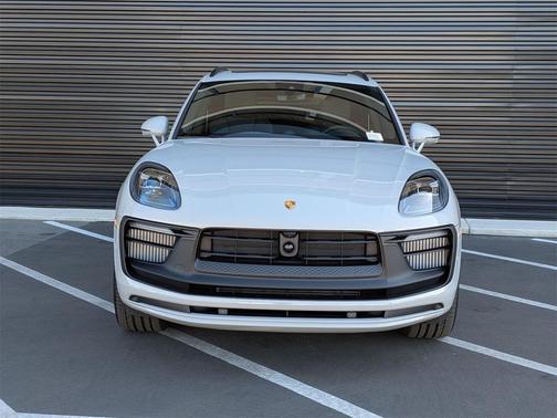 2026 Porsche Macan GTS