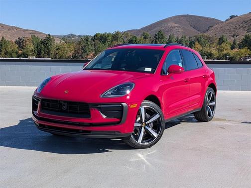 2026 Porsche Macan 