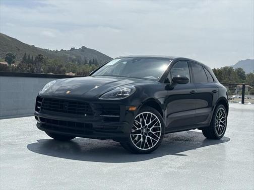 2021 Porsche Macan Base