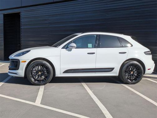 2022 Porsche Macan GTS