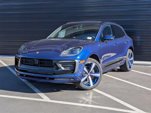 2026 Porsche Macan 