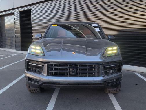 2025 Porsche Cayenne S