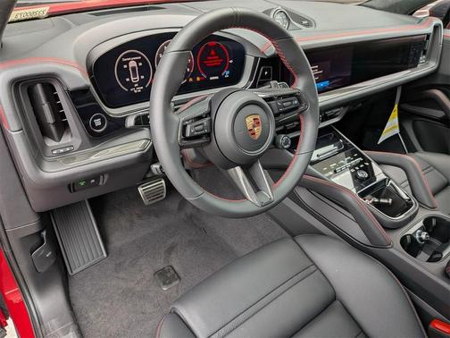 2026 Porsche Cayenne GTS