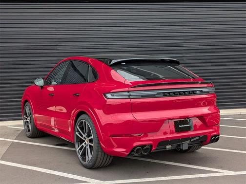 2026 Porsche Cayenne GTS