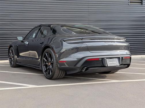 2026 Porsche Taycan GTS