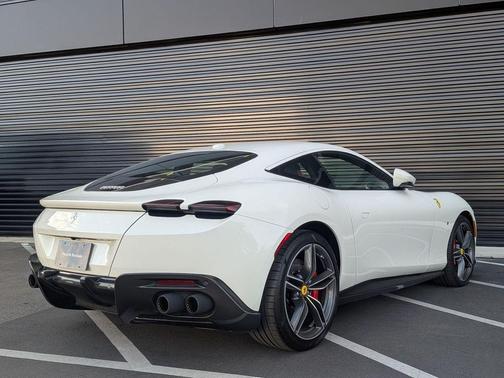 Bianco Avus 2024 Ferrari Roma Base