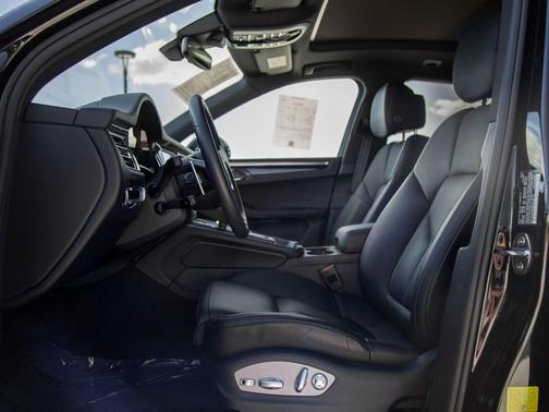 Black 2025 Porsche Macan Macan