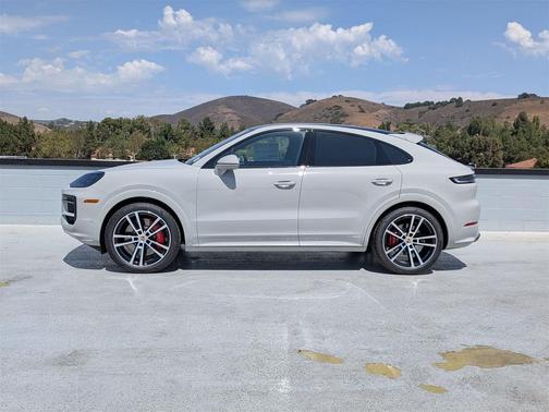 2026 Porsche Cayenne S