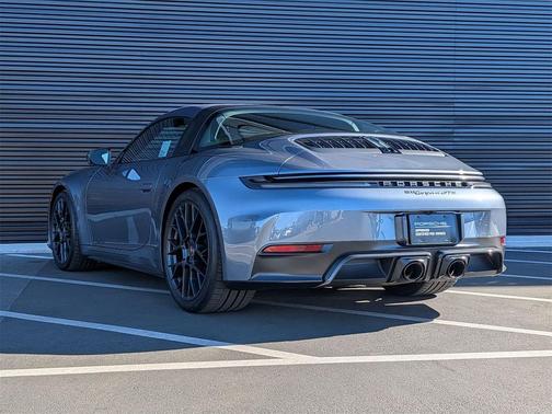 2026 Porsche 911 Targa 4 GTS