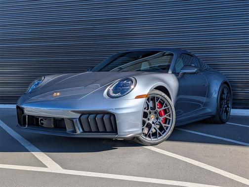 2026 Porsche 911 Targa 4 GTS