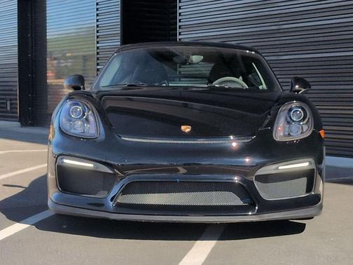 2016 Porsche Cayman GT4