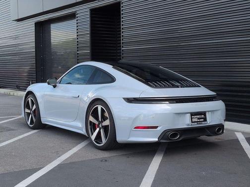 2025 Porsche 911 911 Carrera S