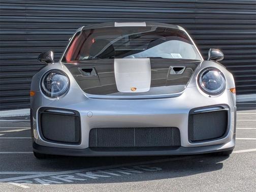 2018 Porsche 911 GT2 RS