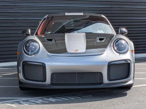 2018 Porsche 911 GT2 RS