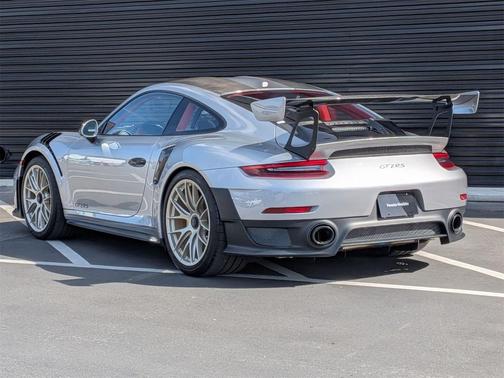 2018 Porsche 911 GT2 RS