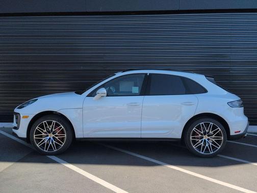 2026 Porsche Macan S