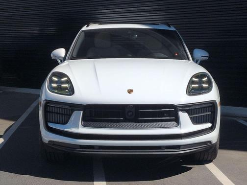 2026 Porsche Macan S