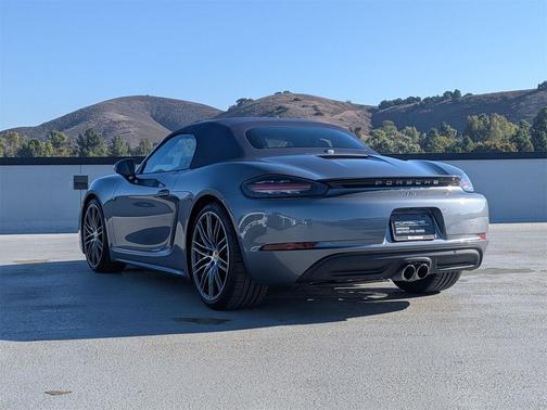 2025 Porsche 718 Boxster 