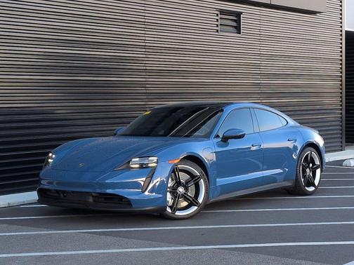 2023 Porsche Taycan 