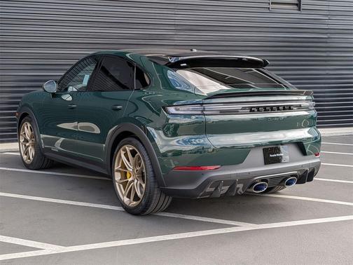 2026 Porsche Cayenne Turbo GT