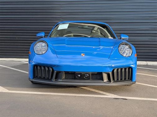 2025 Porsche 911 Carrera GTS