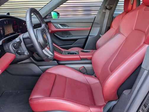 Jet Black Metallic 2024 Porsche Taycan Turbo S