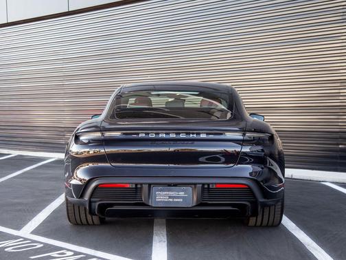 Jet Black Metallic 2024 Porsche Taycan Turbo S