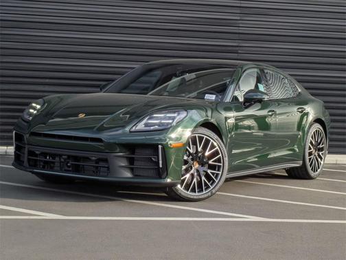 2026 Porsche Panamera 