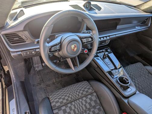 2026 Porsche 911 Carrera 4S