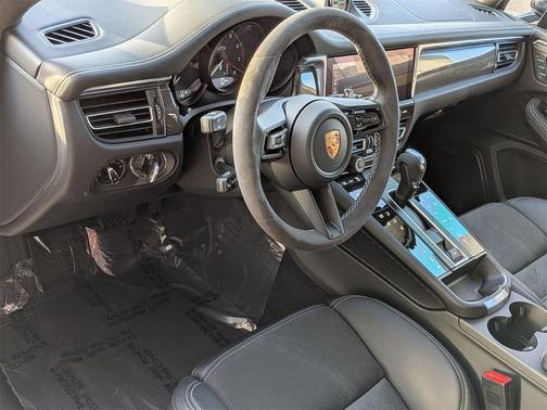 2026 Porsche Macan GTS