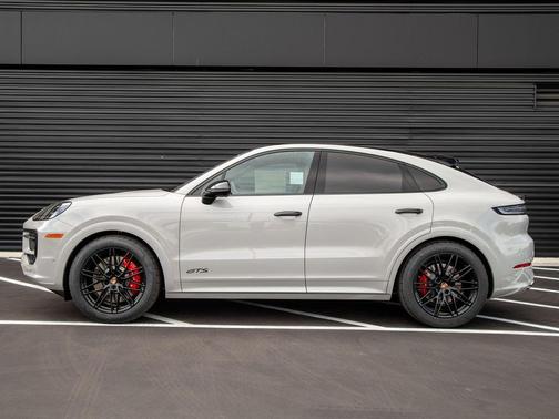 Chalk 2026 Porsche Cayenne GTS