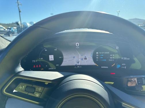 2022 Porsche Taycan 4