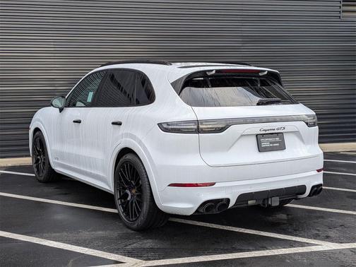 2022 Porsche Cayenne GTS