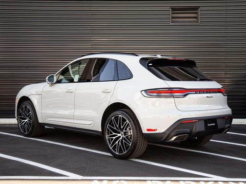 Chalk 2026 Porsche Macan Macan