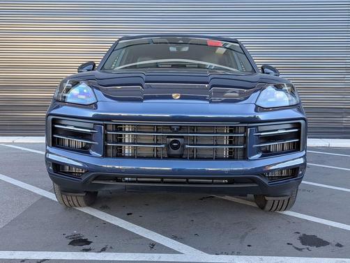 2025 Porsche Cayenne Cayenne