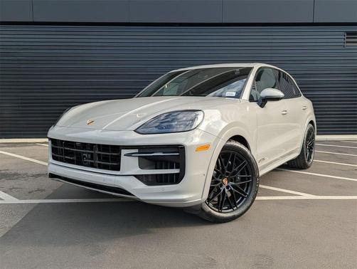 2026 Porsche Cayenne GTS