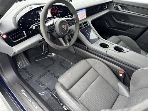 2020 Porsche Taycan Turbo S