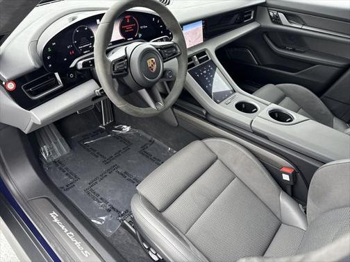 2020 Porsche Taycan Turbo S